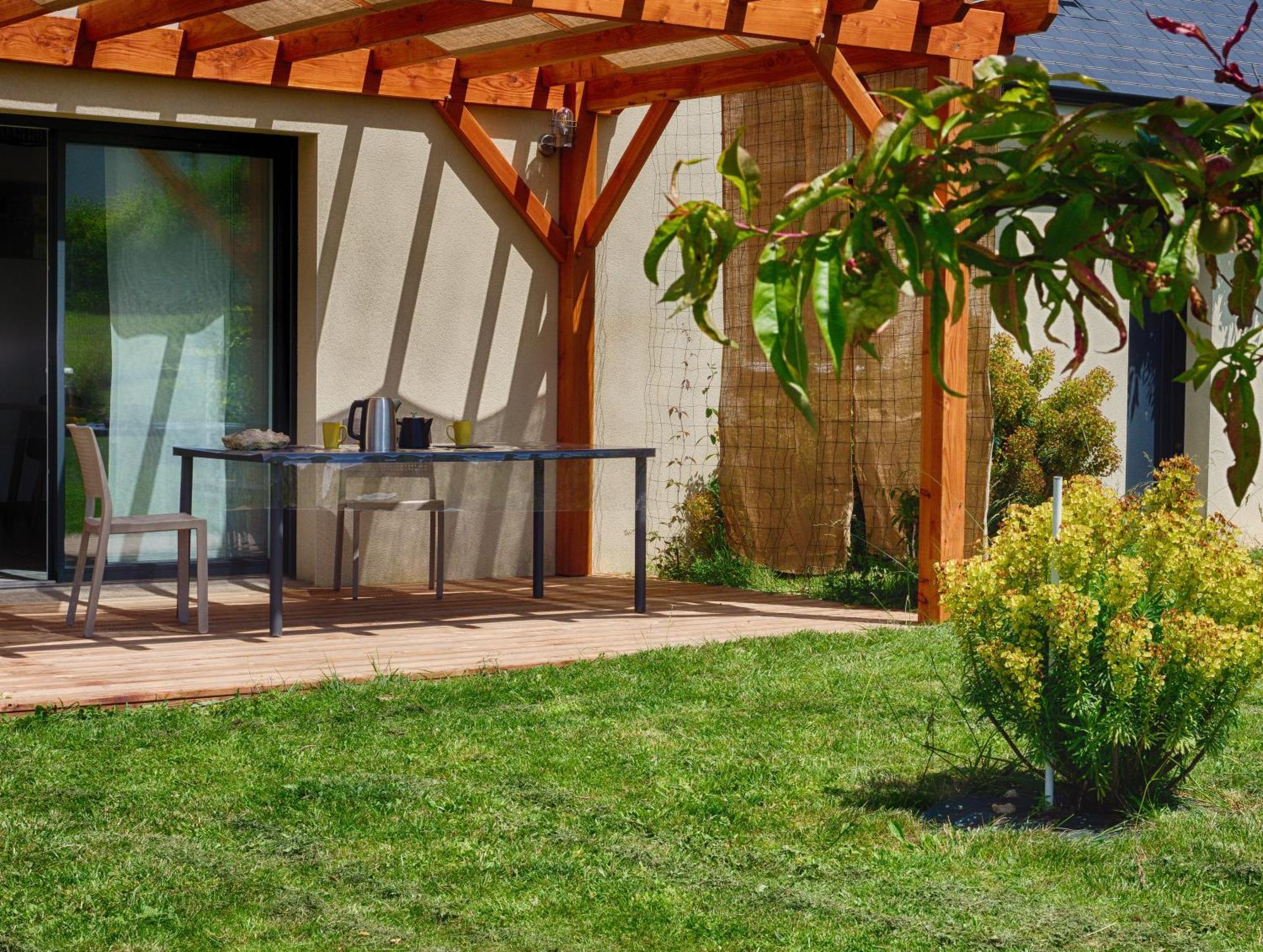 Le Logis D'Emeric Avec Paisible Jardin Clos&Arbore Loches Ngoại thất bức ảnh